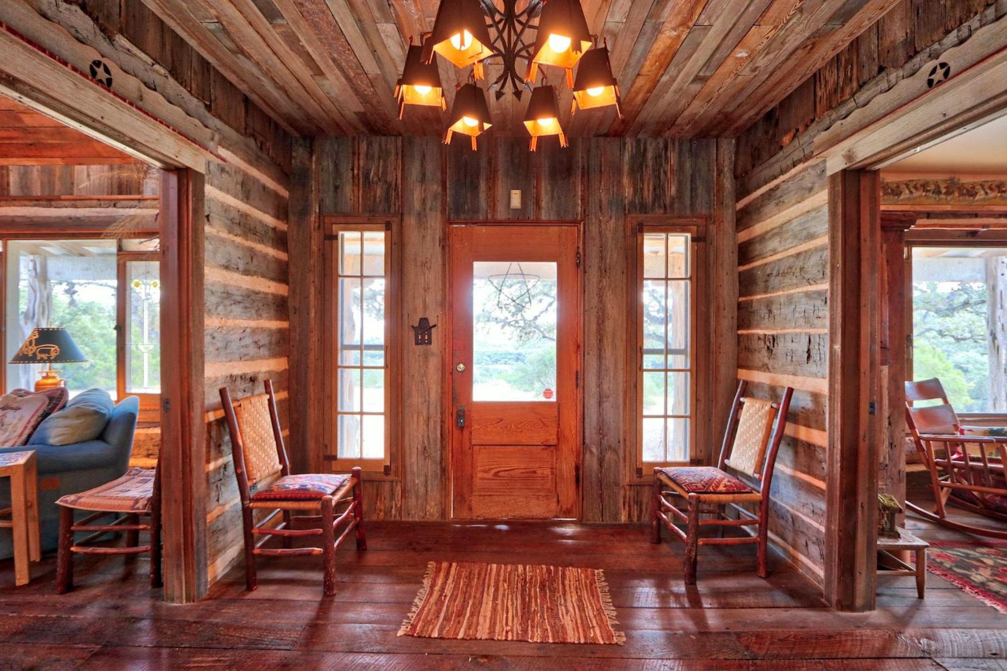 Log Cabin At Old Glory Ranch Wimberley Exterior photo