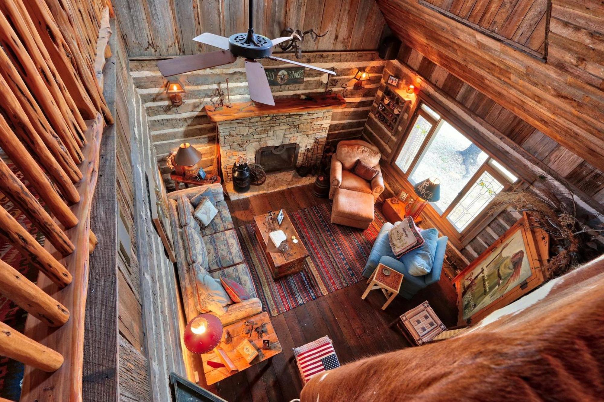 Log Cabin At Old Glory Ranch Wimberley Exterior photo