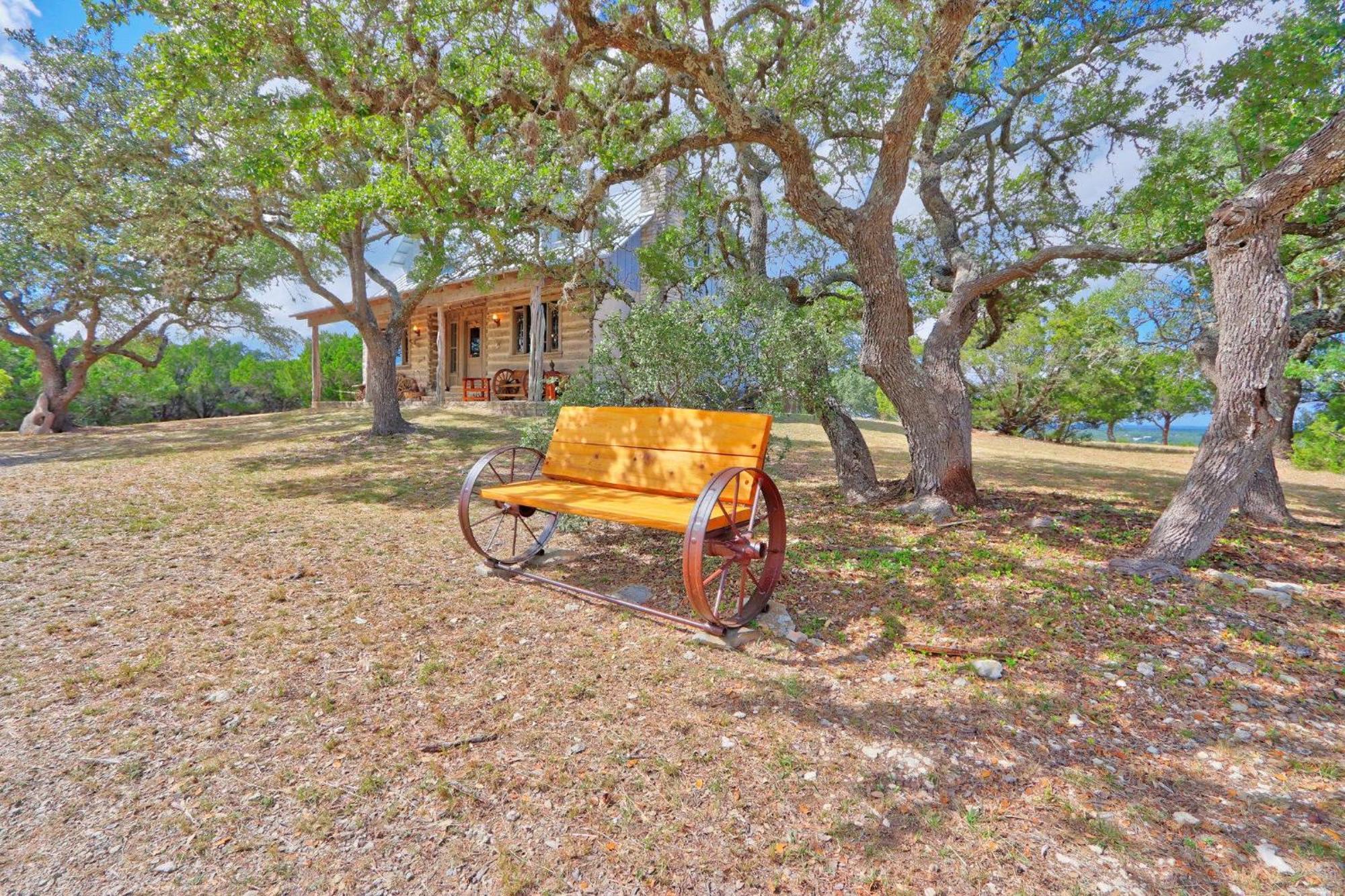 Log Cabin At Old Glory Ranch Wimberley Exterior photo
